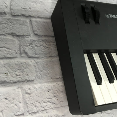 Yamaha MOX8 88 Key Workstation Synthesizer