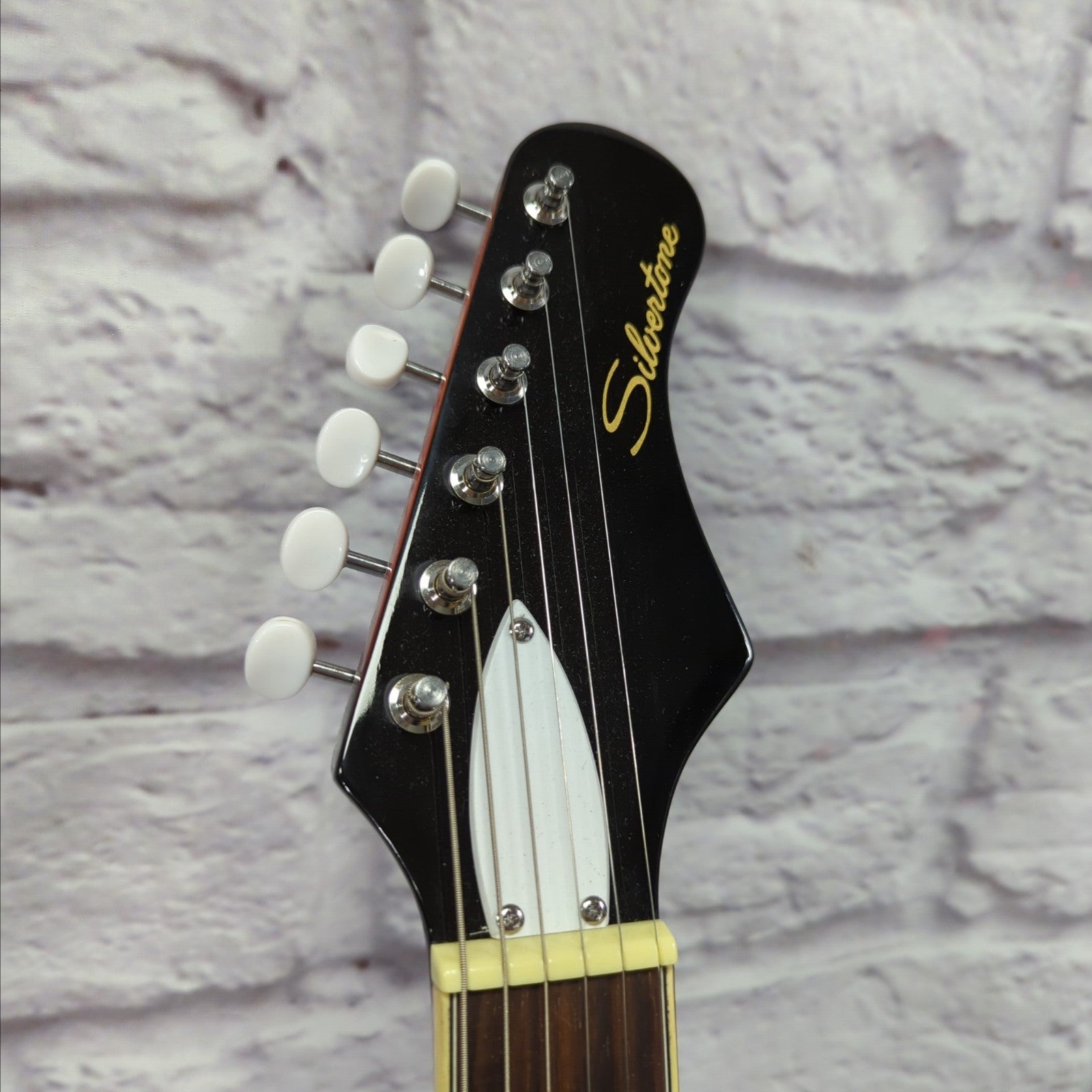 Silvertone 1478 Reissue Electric Guitar Red Black Burst