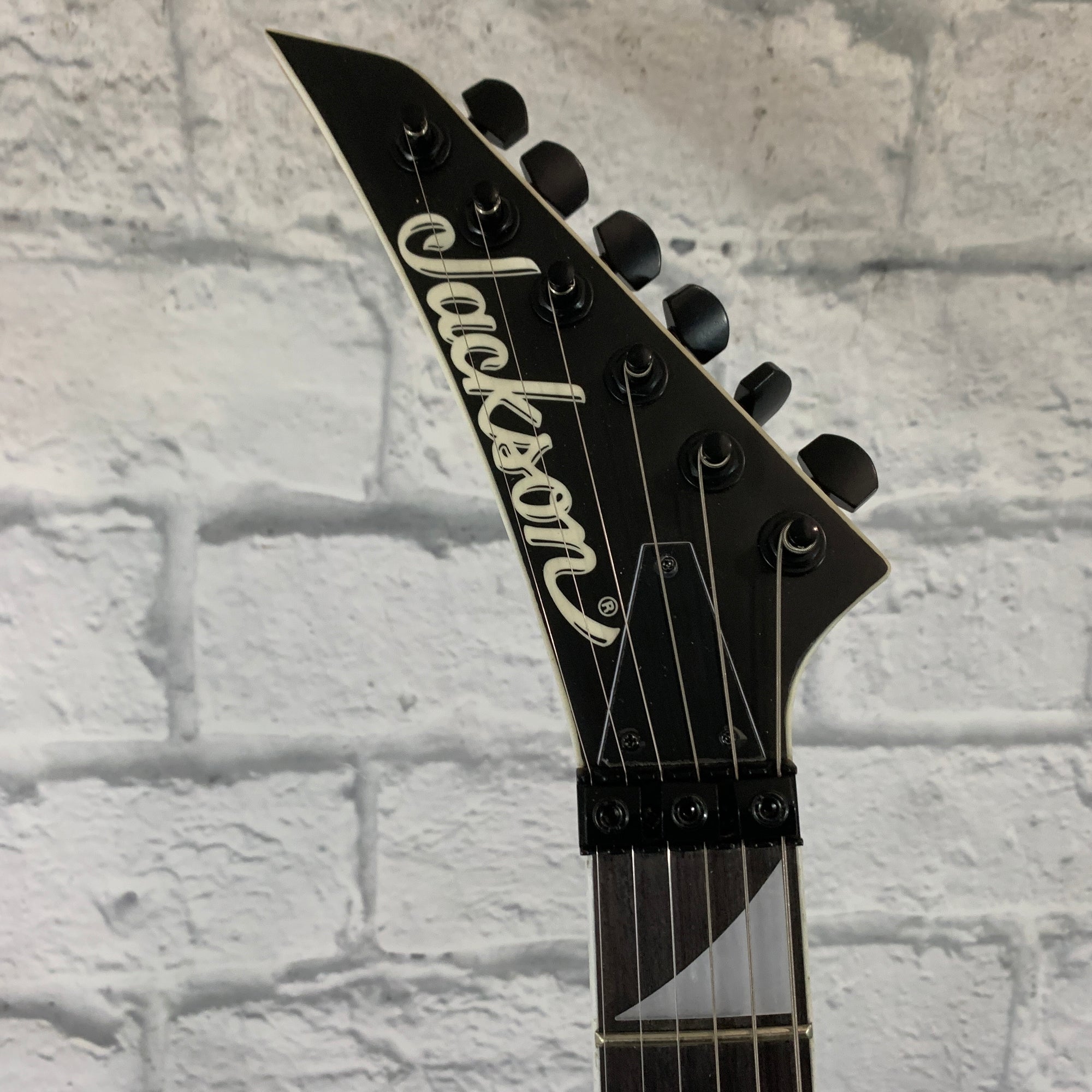 Left-Handed Jackson JS32L Rhoads w/ Floyd Rose - Satin Gray