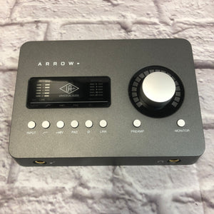Universal Audio Arrow 2x4 Thunderbolt 3 Interface with Solo DSP Processor