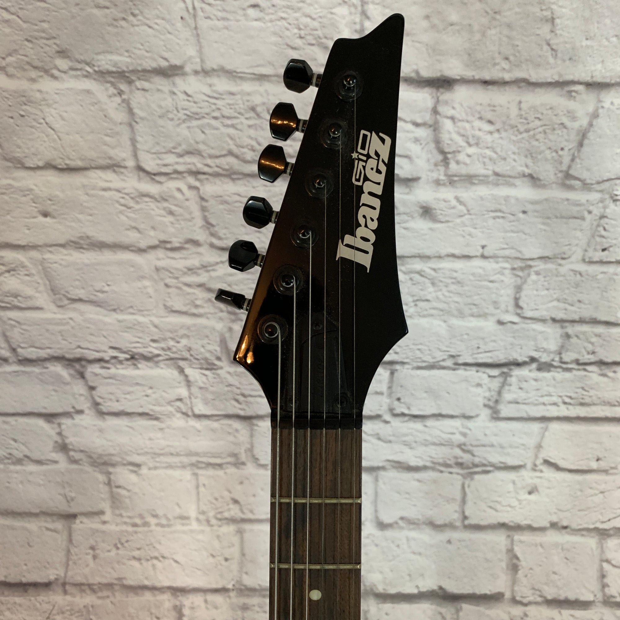 Ibanez Gio Electric Guitar Silver