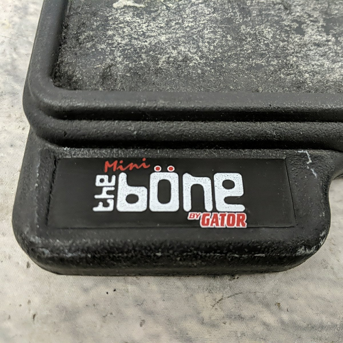 Gator The Bone Mini Pedalboard