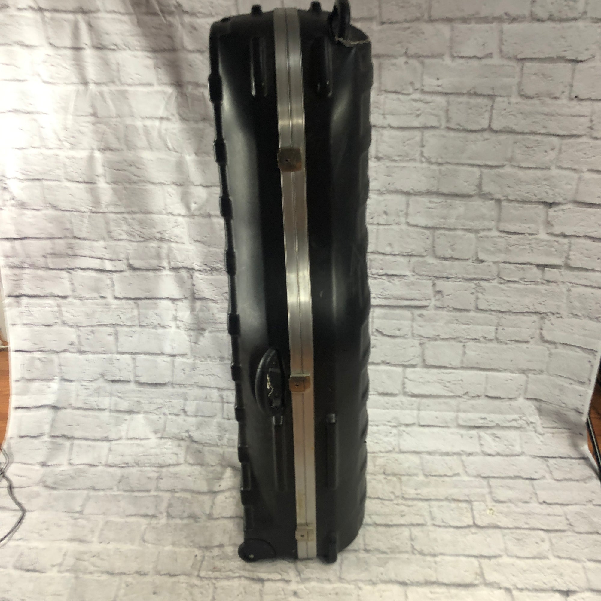 SKB Large Hardware Case with Wheels Evolution Music