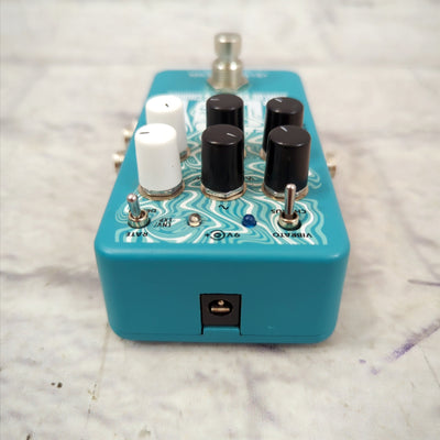 Electro-Harmonix Eddy Analog Chorus and Vibrato