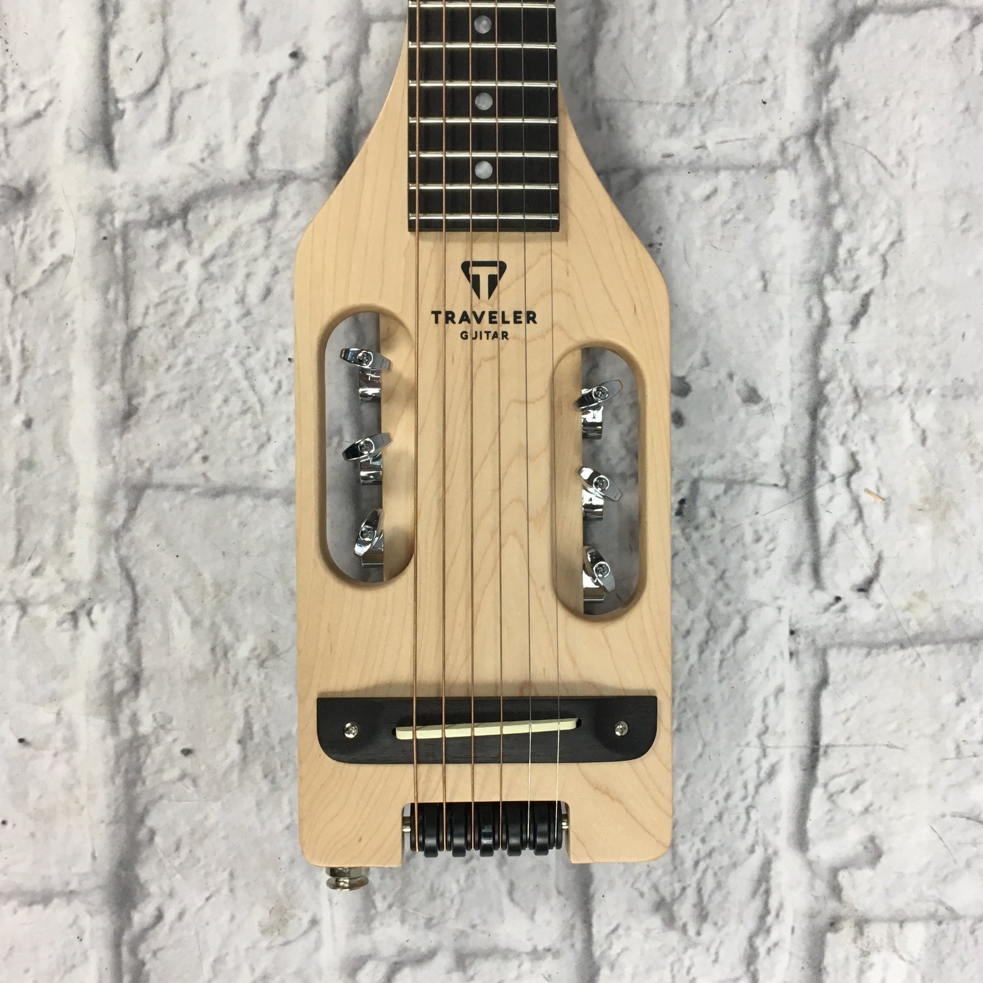 Traveler Ultra-Light Natural Acoustic Electric Guitar