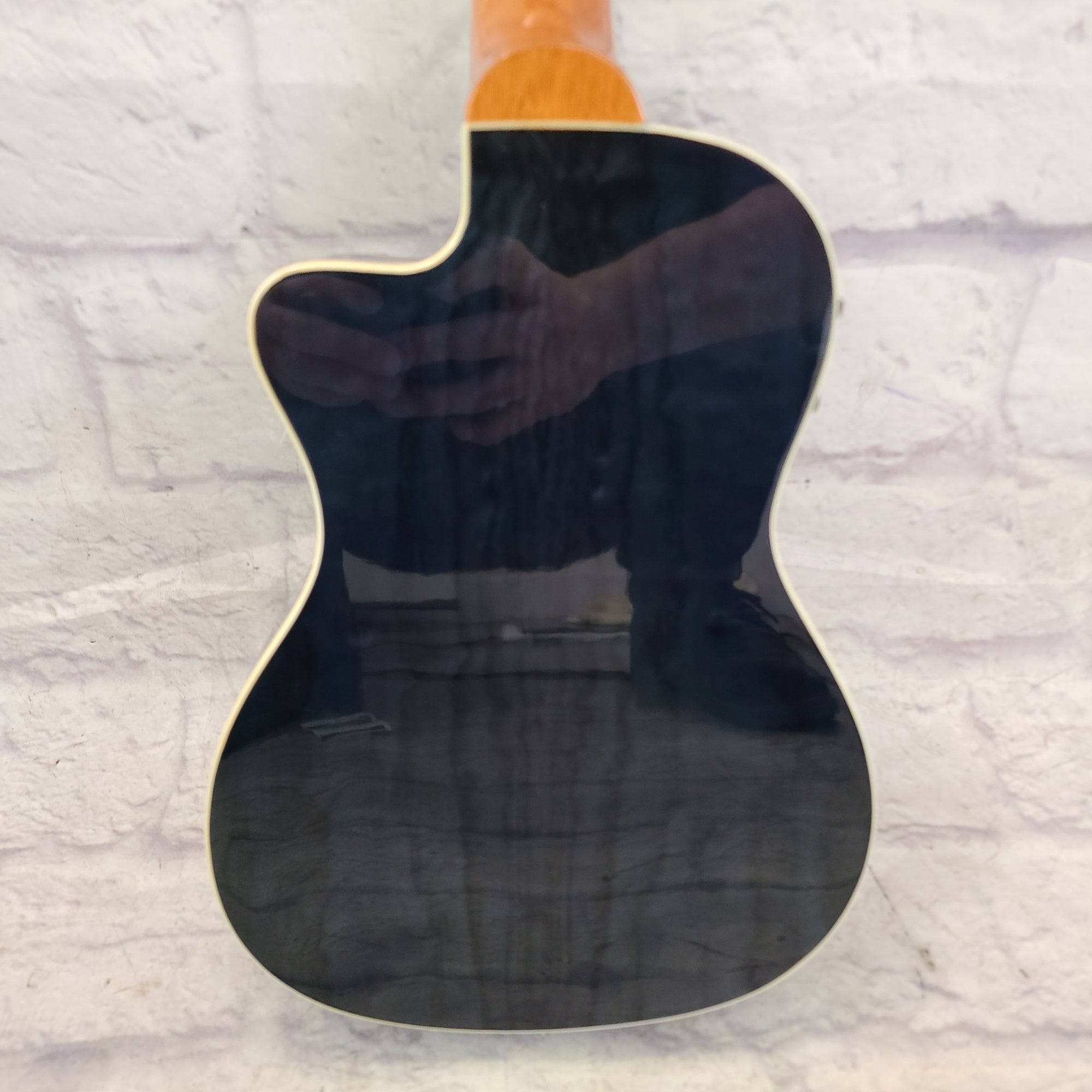 Mitchell MU80X Ukulele