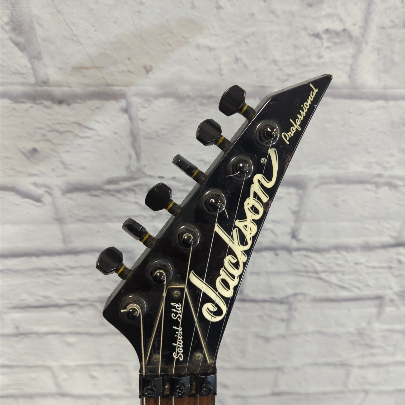 Jackson Soloist HSS Floyd Special Set Neck with Case
