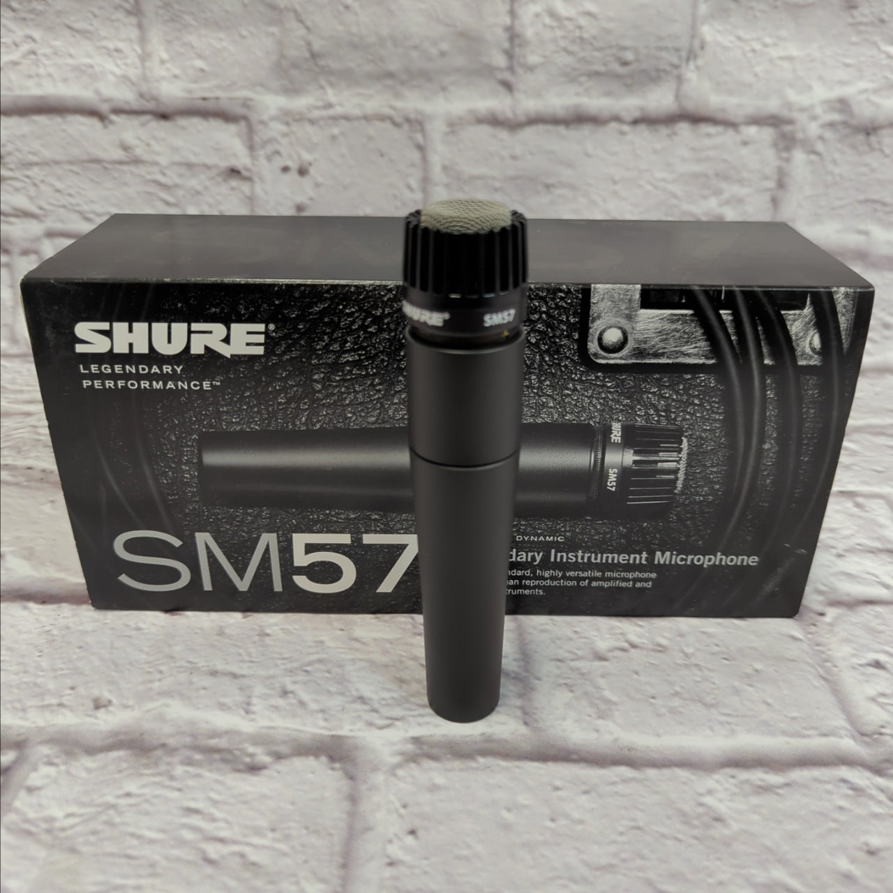 Shure SM57 w/ Box Microphone