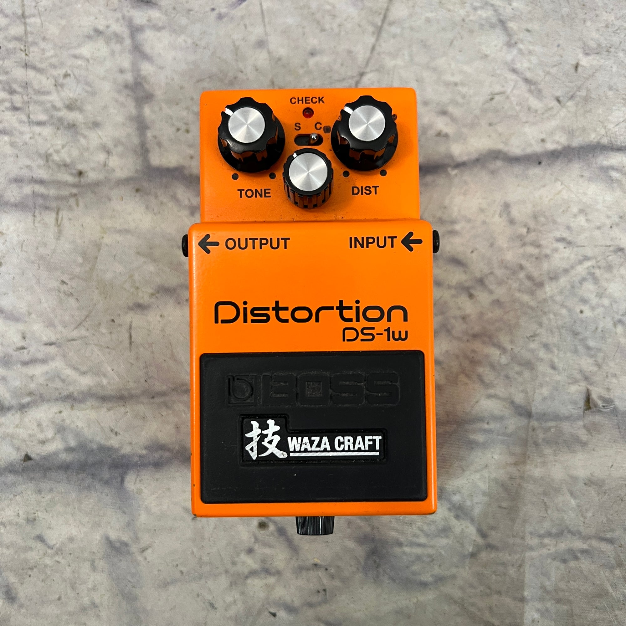 Boss DS-1 Waza Distortion Distortion Pedal