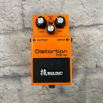 Boss DS-1 Waza Distortion Distortion Pedal