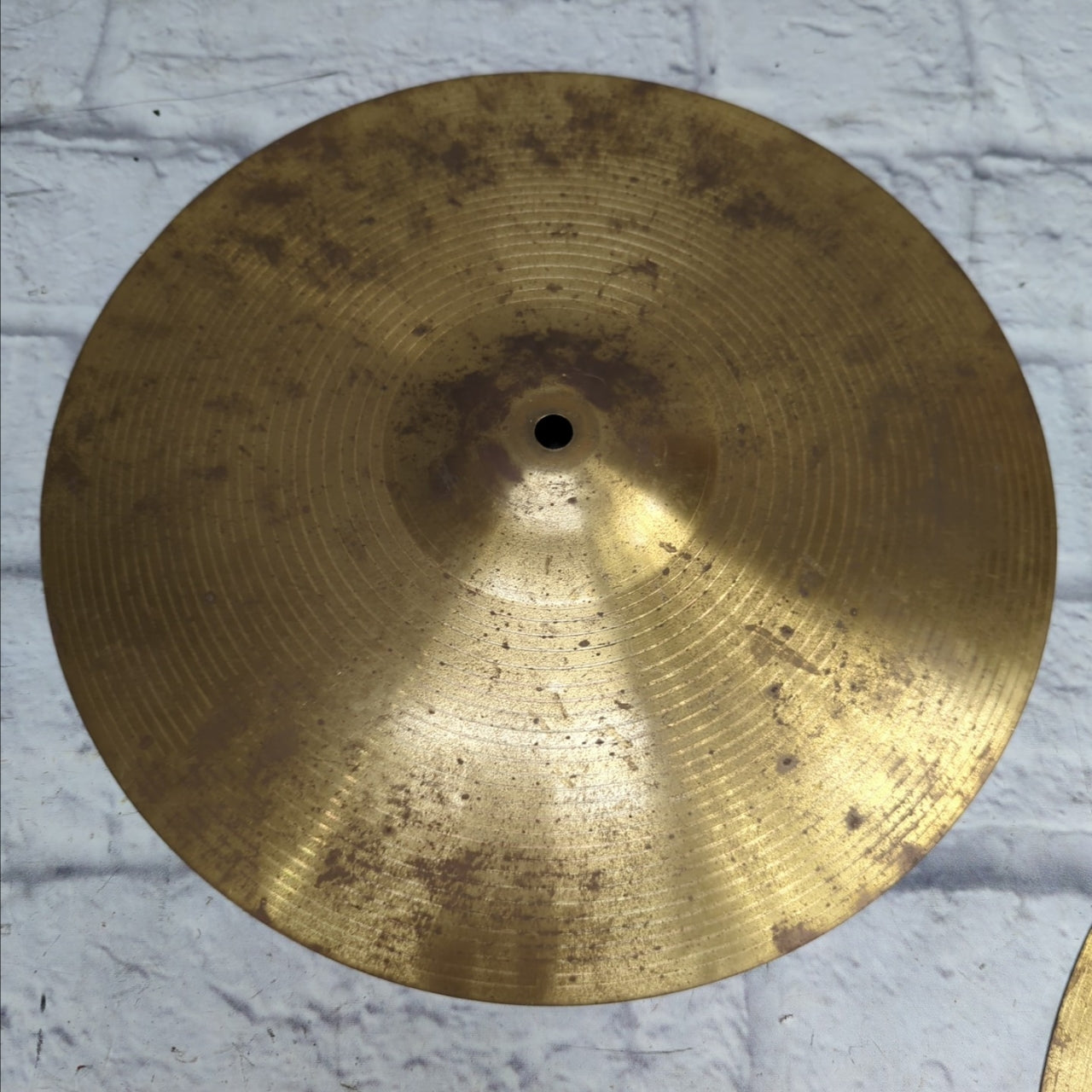 Unknown 14 Hi Hat Cymbal Pair