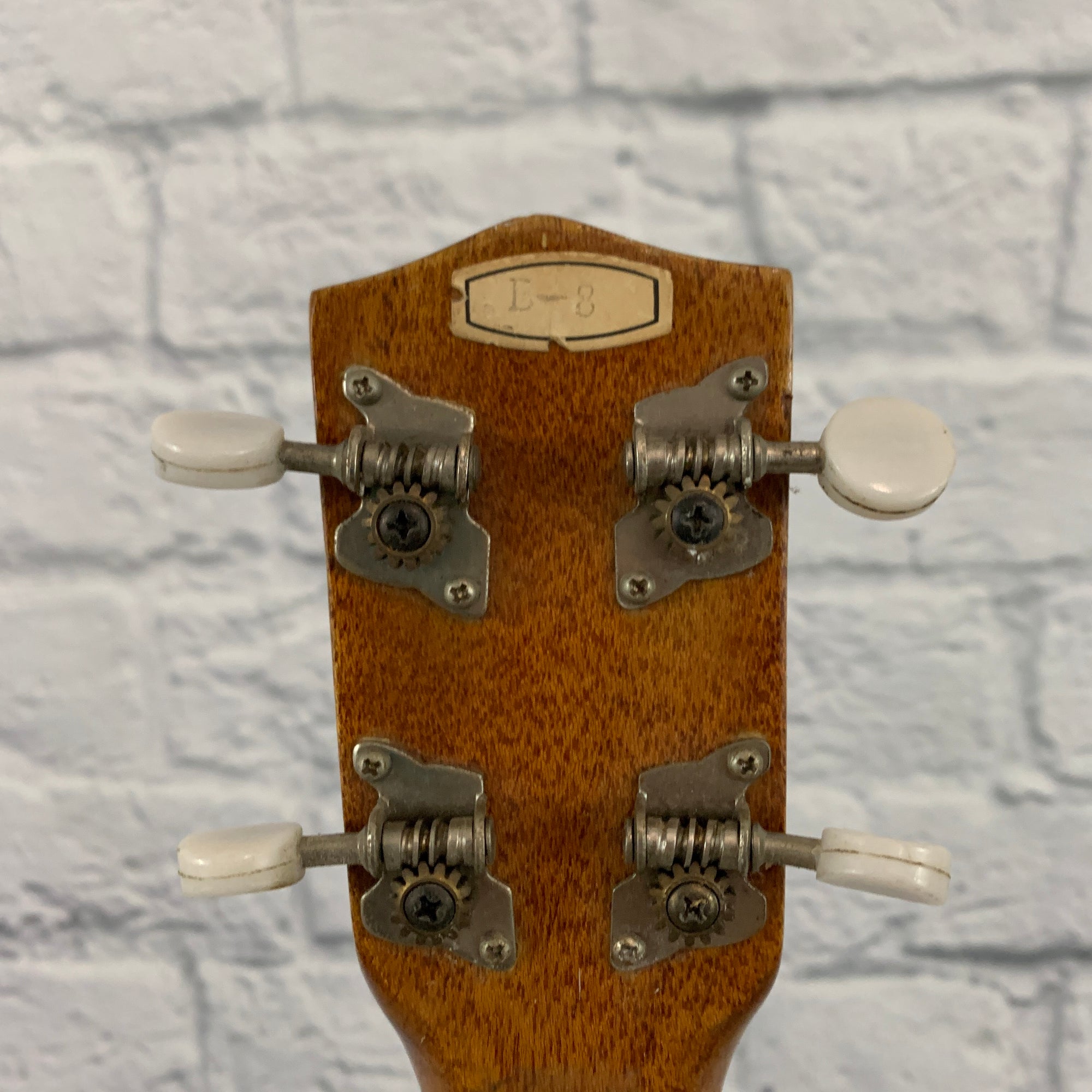 Unknown Ukulele D-8 30"
