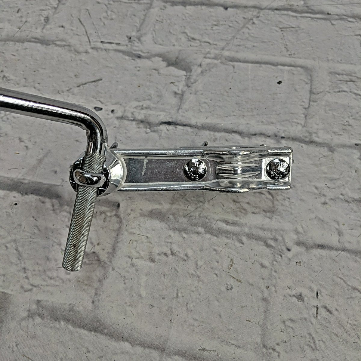 Unknown Percussion Clamp with L Rod