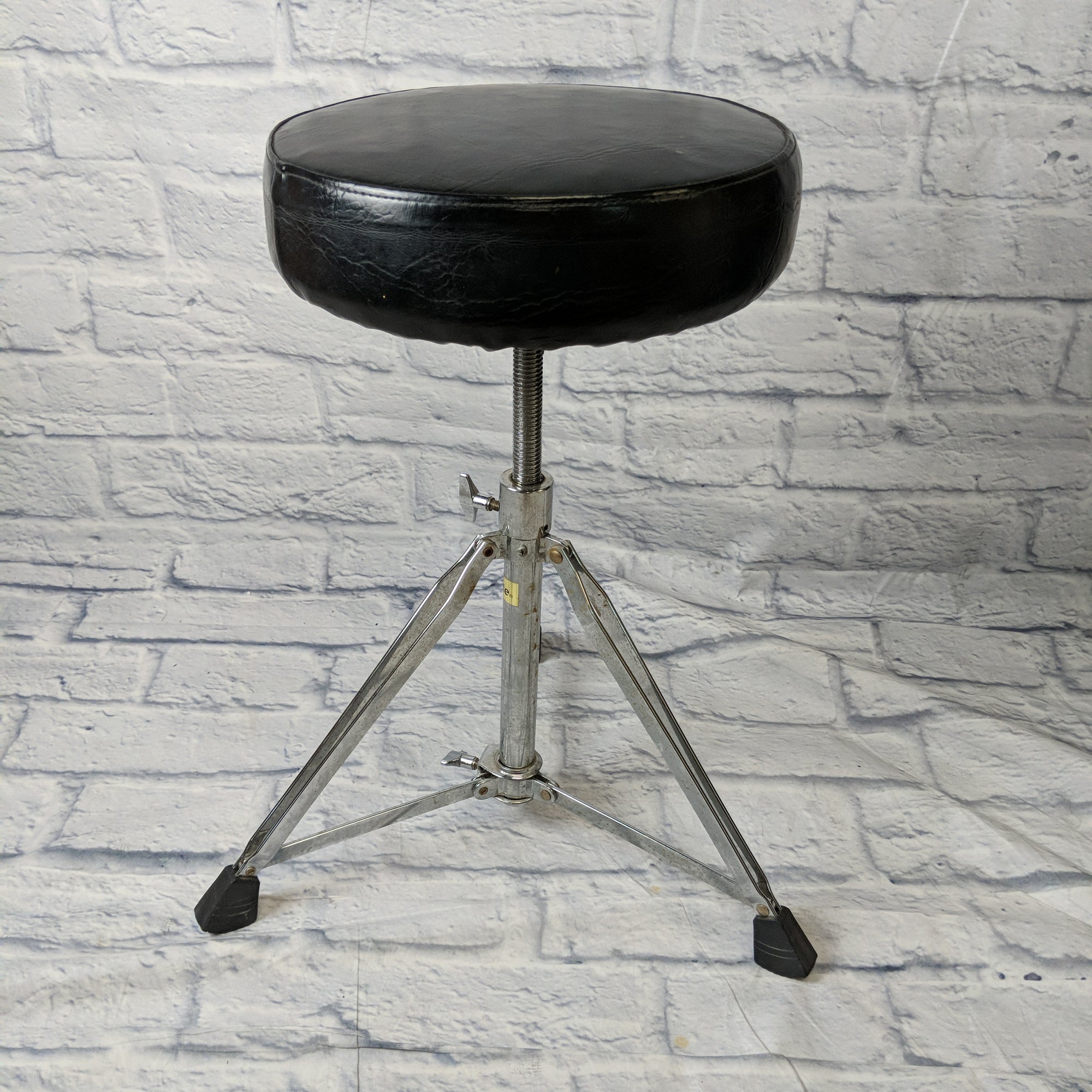 Sunlite drum throne