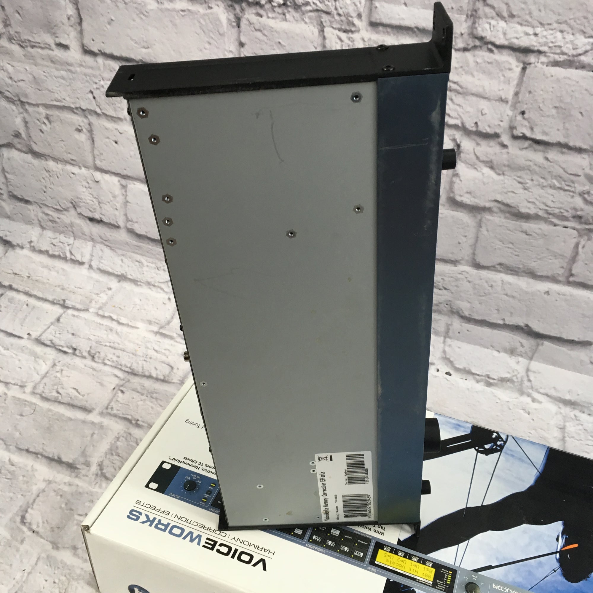 TC Helicon Voiceworks Vocal Processor