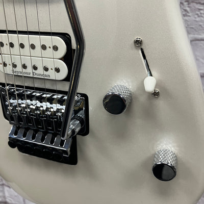 Charvel San Dimas Pro Mod HSS FR Electric Guitar Blizzard Pearl B-Stock