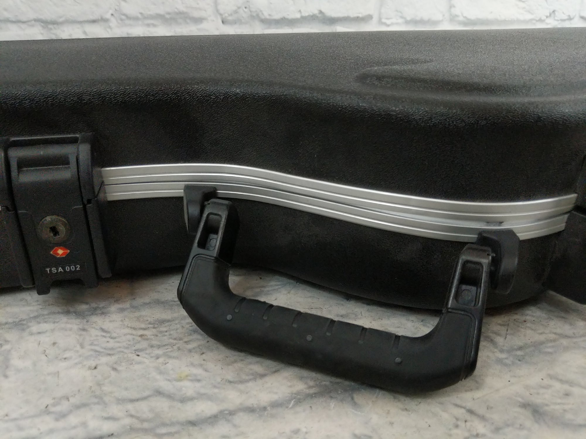 SKB 1SKB-FS-6 Shaped Standard Electric Guitar Casewith TSA Latch