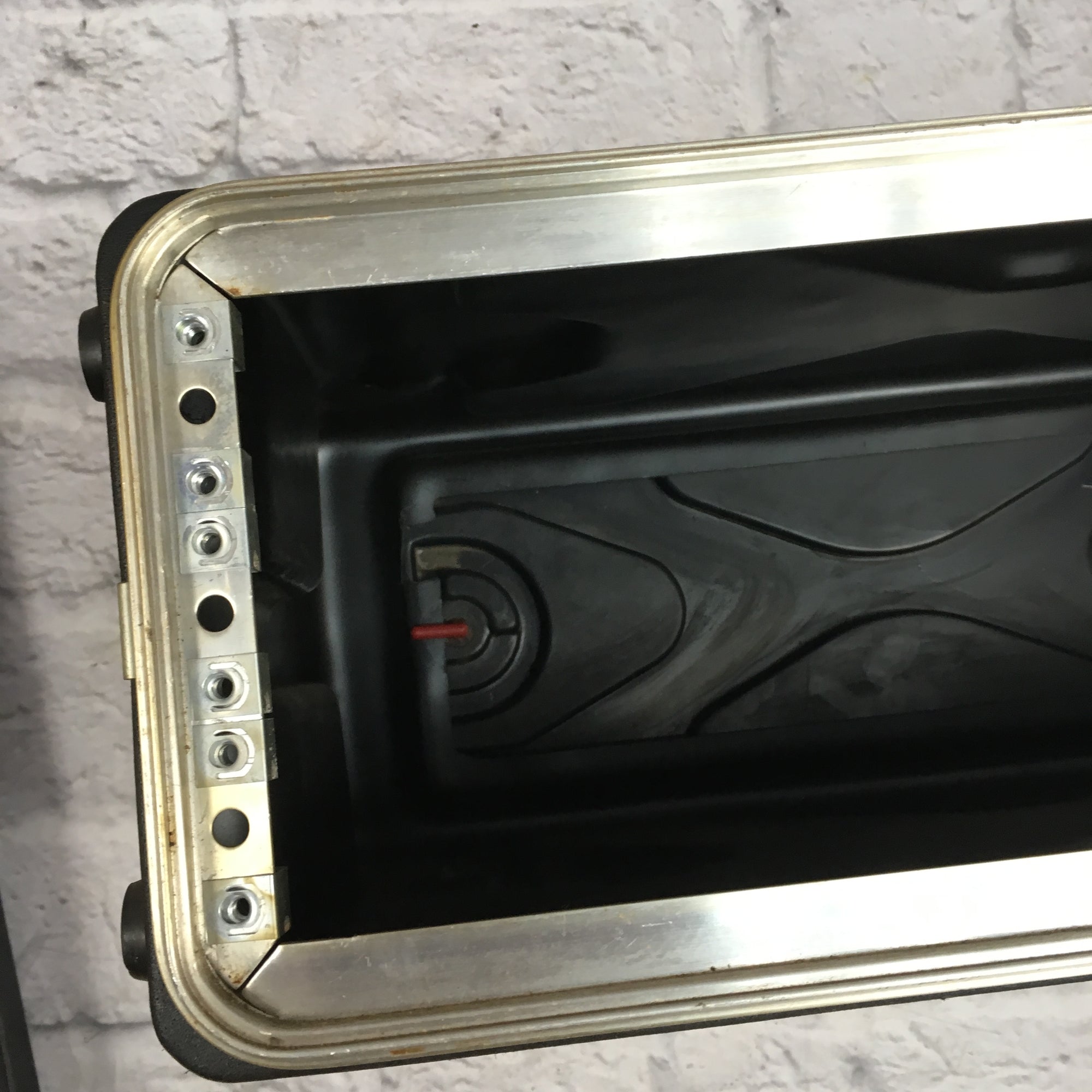SKB Shallow 3U Rack Case