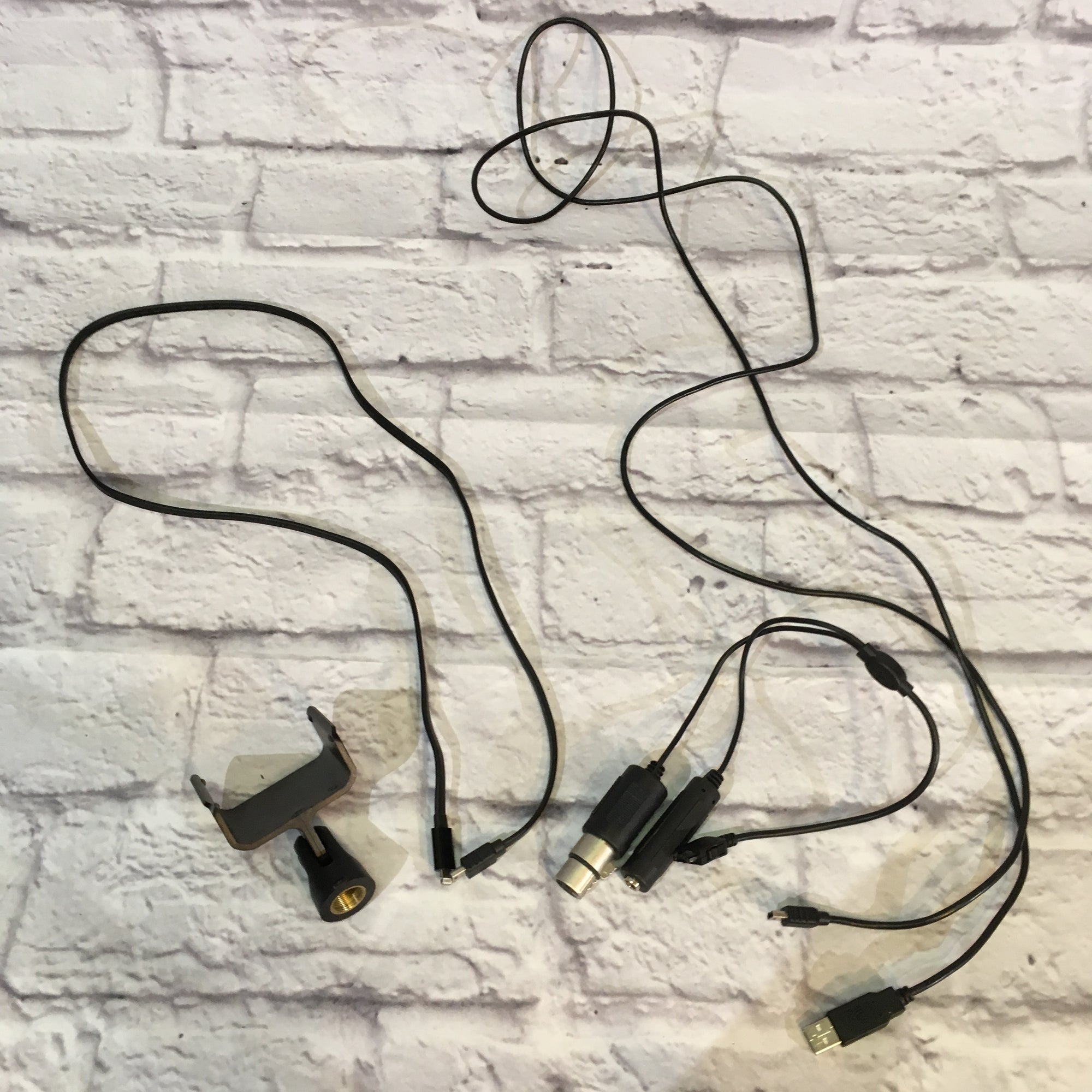 Apogee One Interface for Ipad, Iphone, and Mac