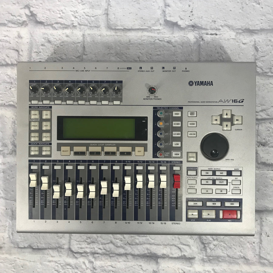 Yamaha AW16G Professional Audio Workstation w Box