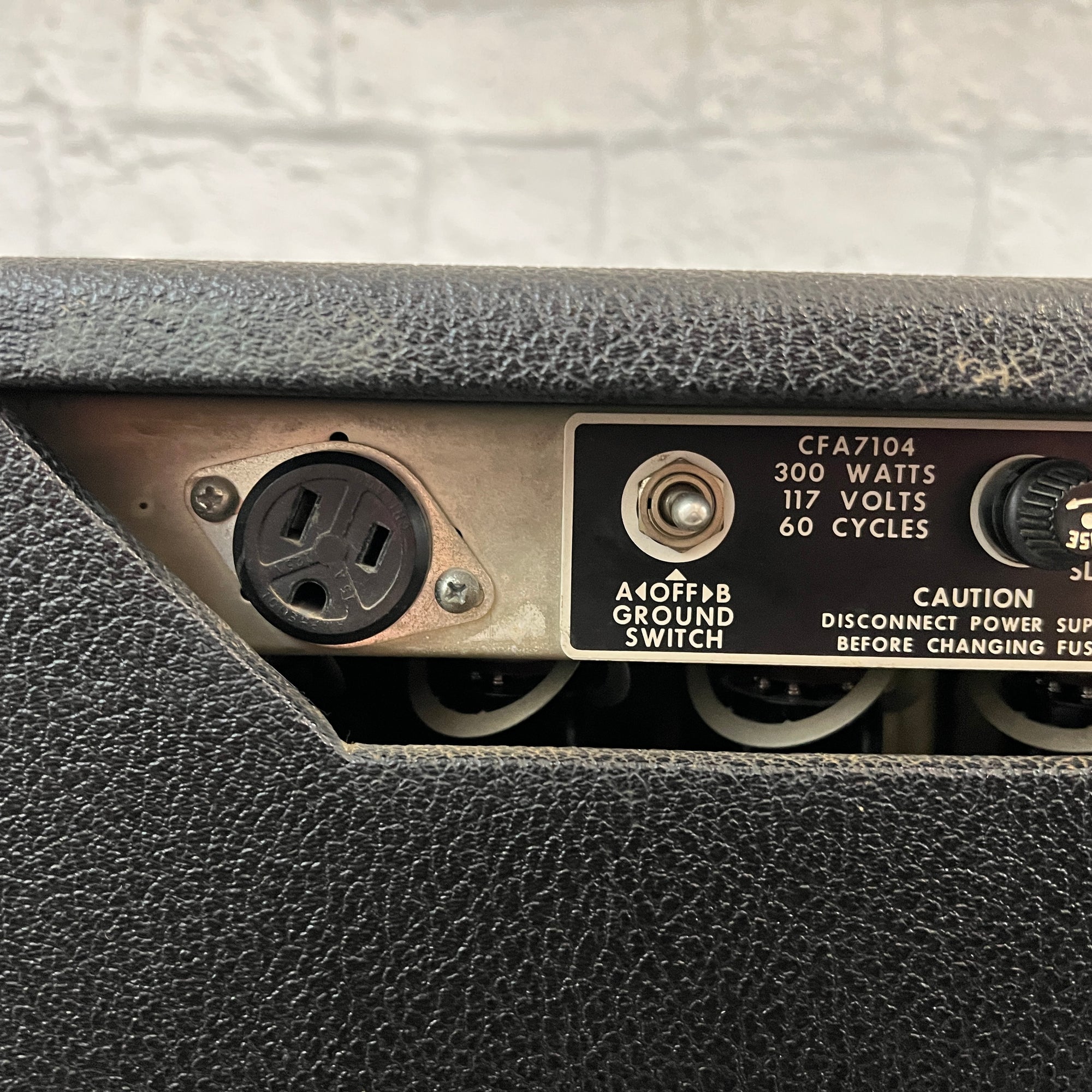 1970's Vintage Fender Quad Reverb 4x12 Guitar Combo Amp