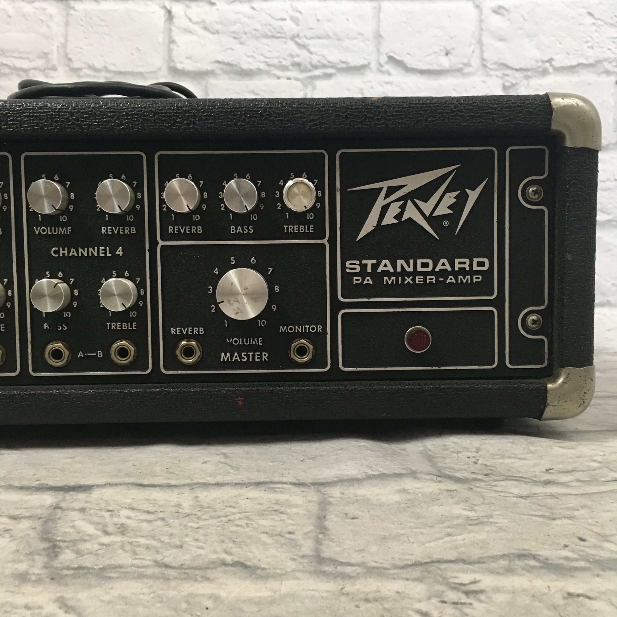 Peavey Standard PA Mixer-Amp Series 260  (*Randy Rhoads*)