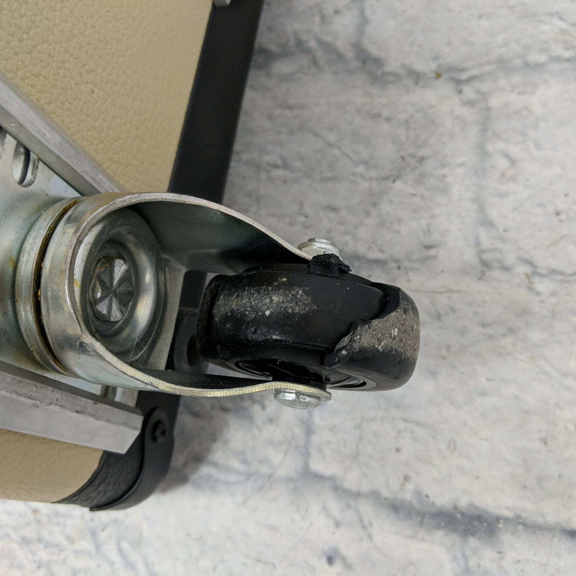 Egnater Renegade 410 4x10" 65W All-Tube Combo Amp Regular Black, Beige