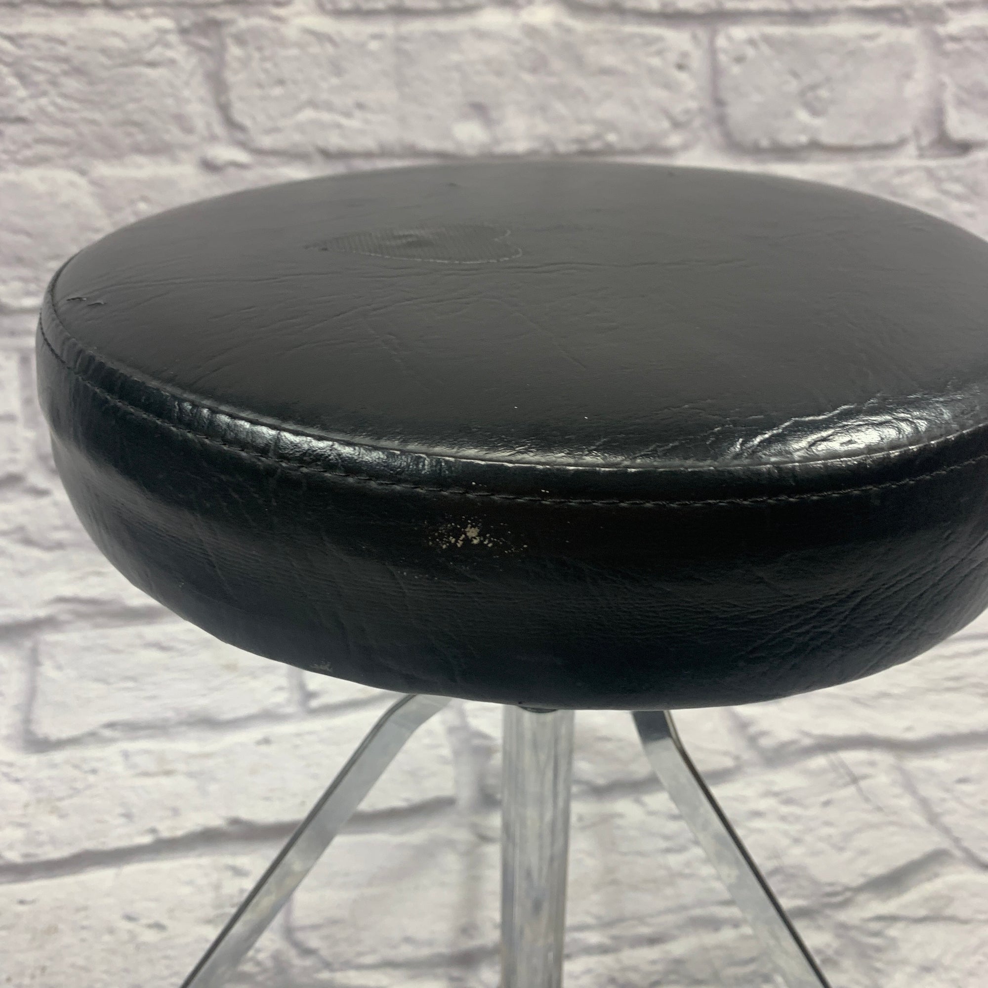 Yamaha Drum Throne w/ Mapex Base