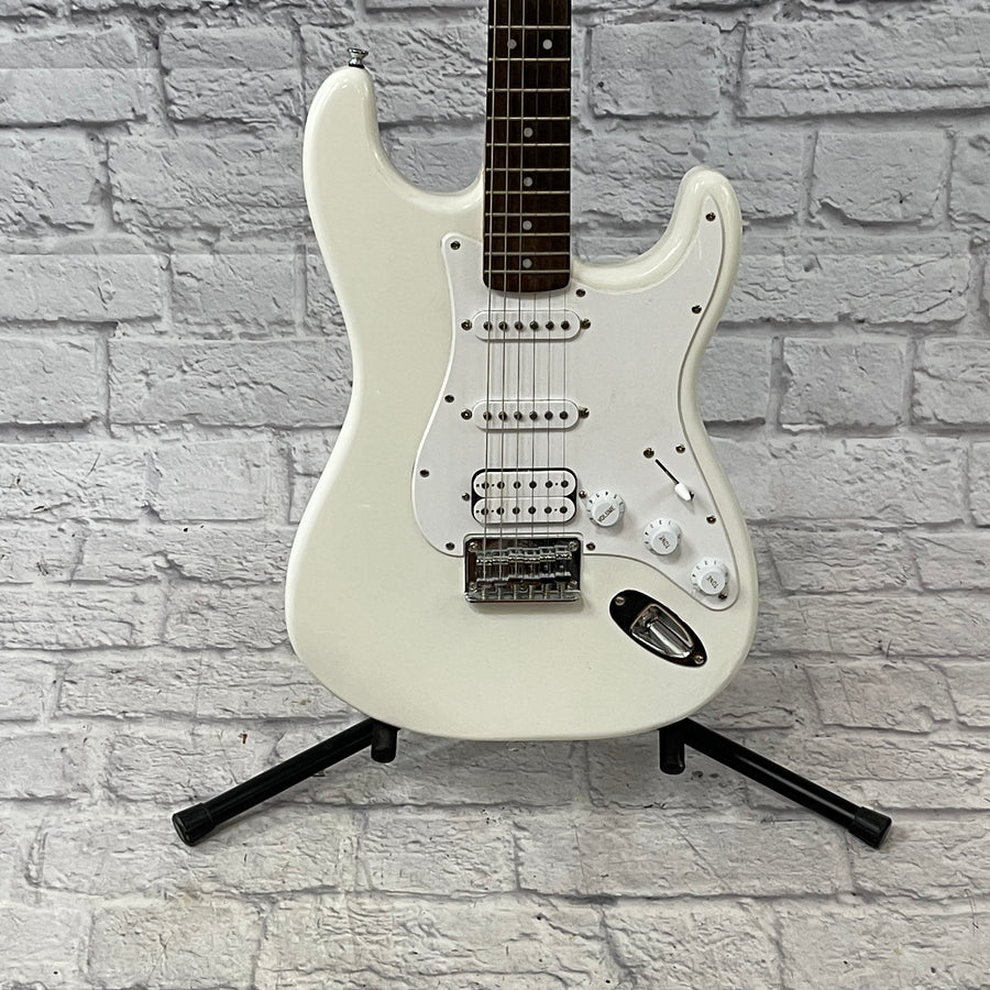 Squier Bullet Strat HSS White Electric Guitar