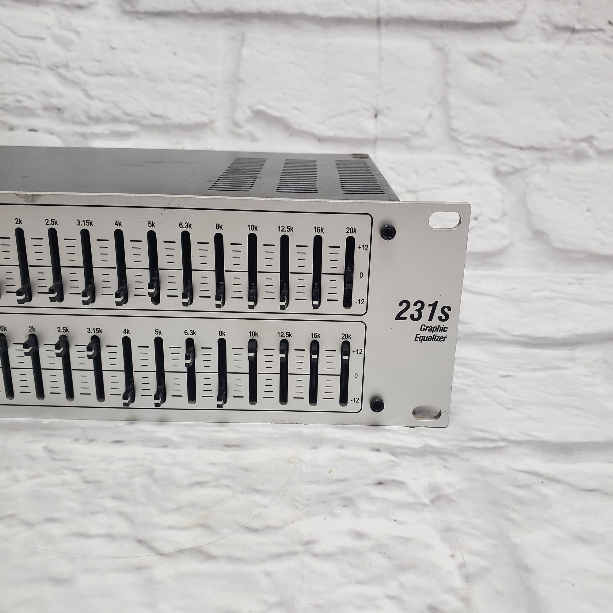 DBX 231s Rack EQ