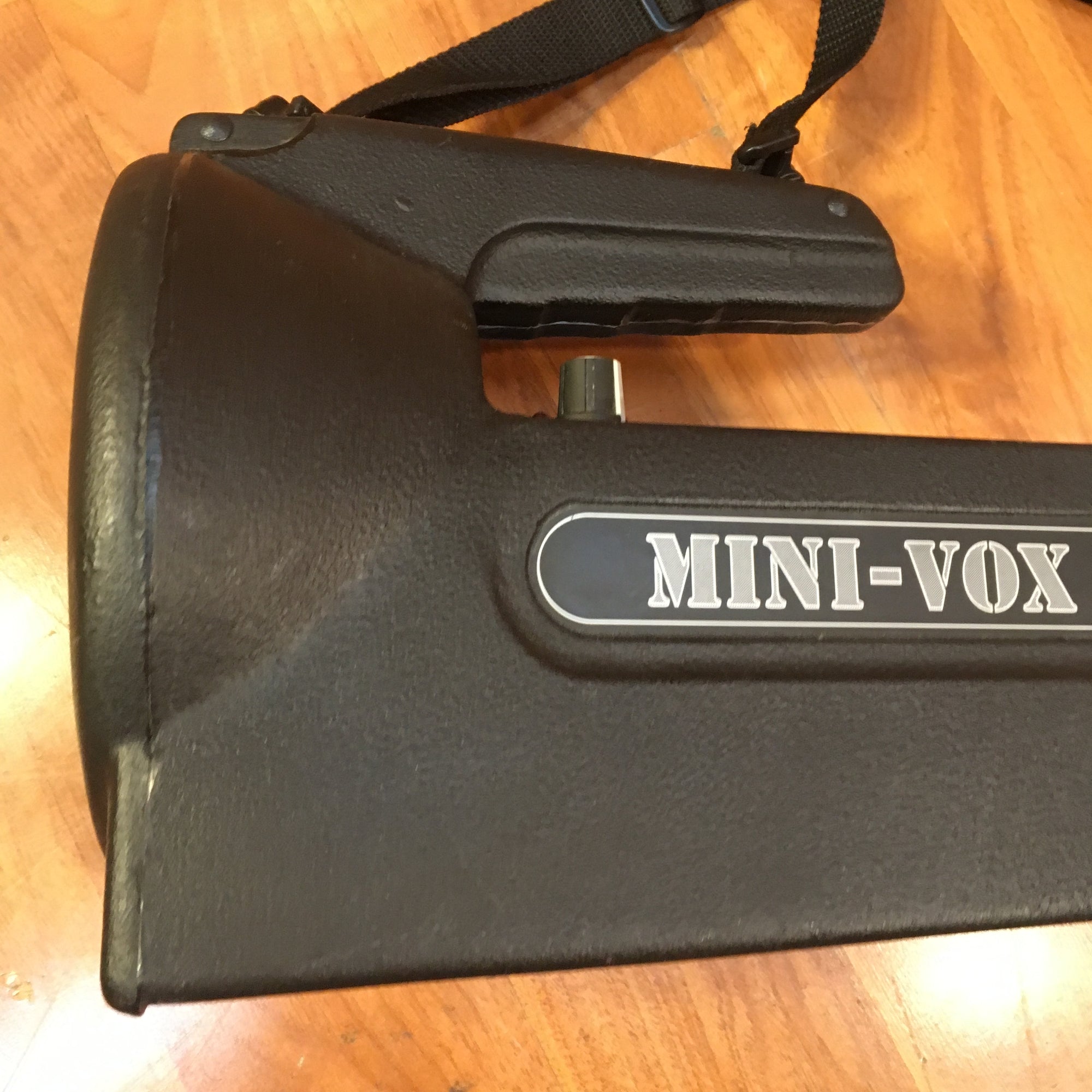 Anchor Mini-Vox PB-25W
