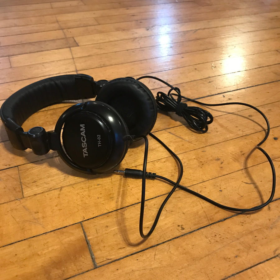 Tascam TH-02 Studio Headphones