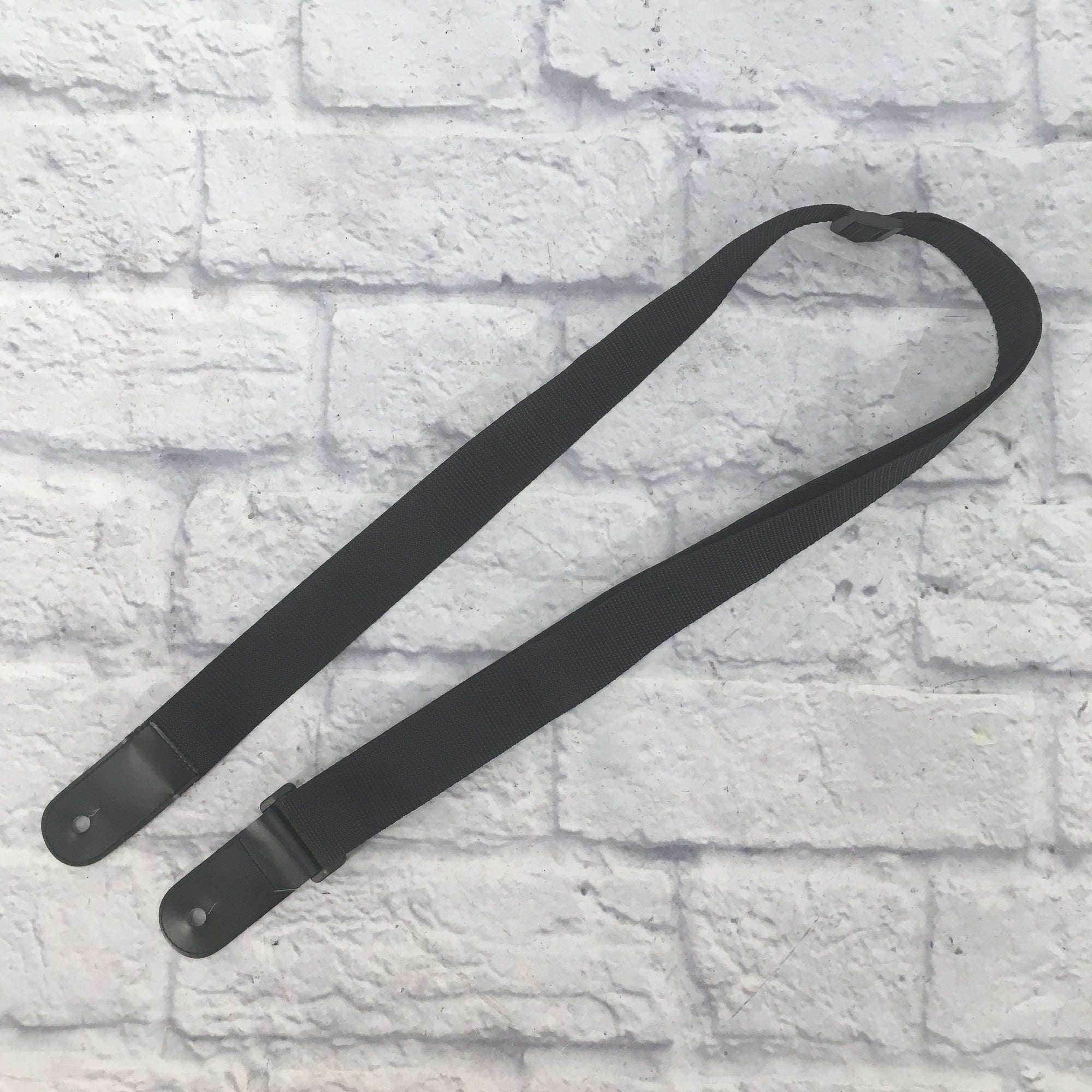 Unknown Ultra Thin Black Nylon Guitar Strap
