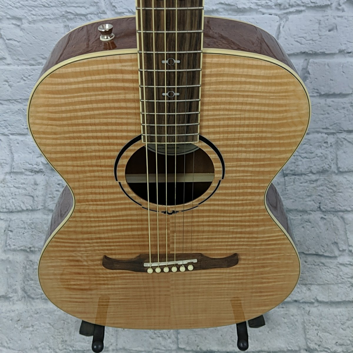 Fender FA-235E Concert Acoustic/Electric Guitar Flame Maple Top Fingerboard Natural