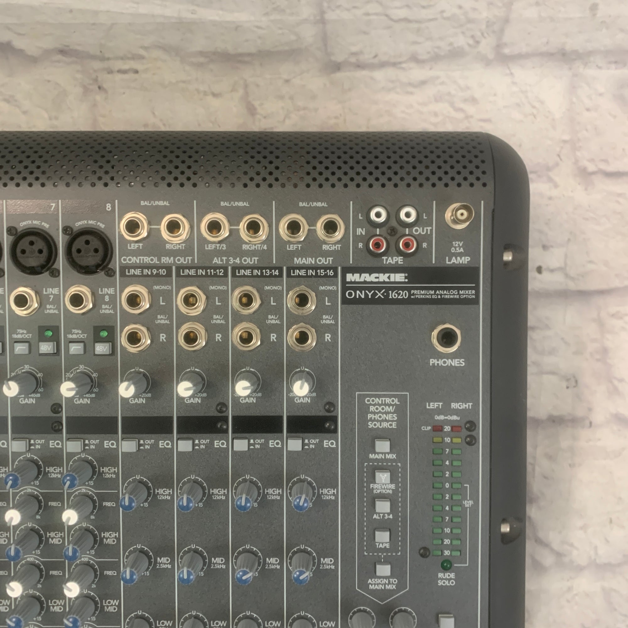 Mackie Onyx 1620 Mixer Evolution Music