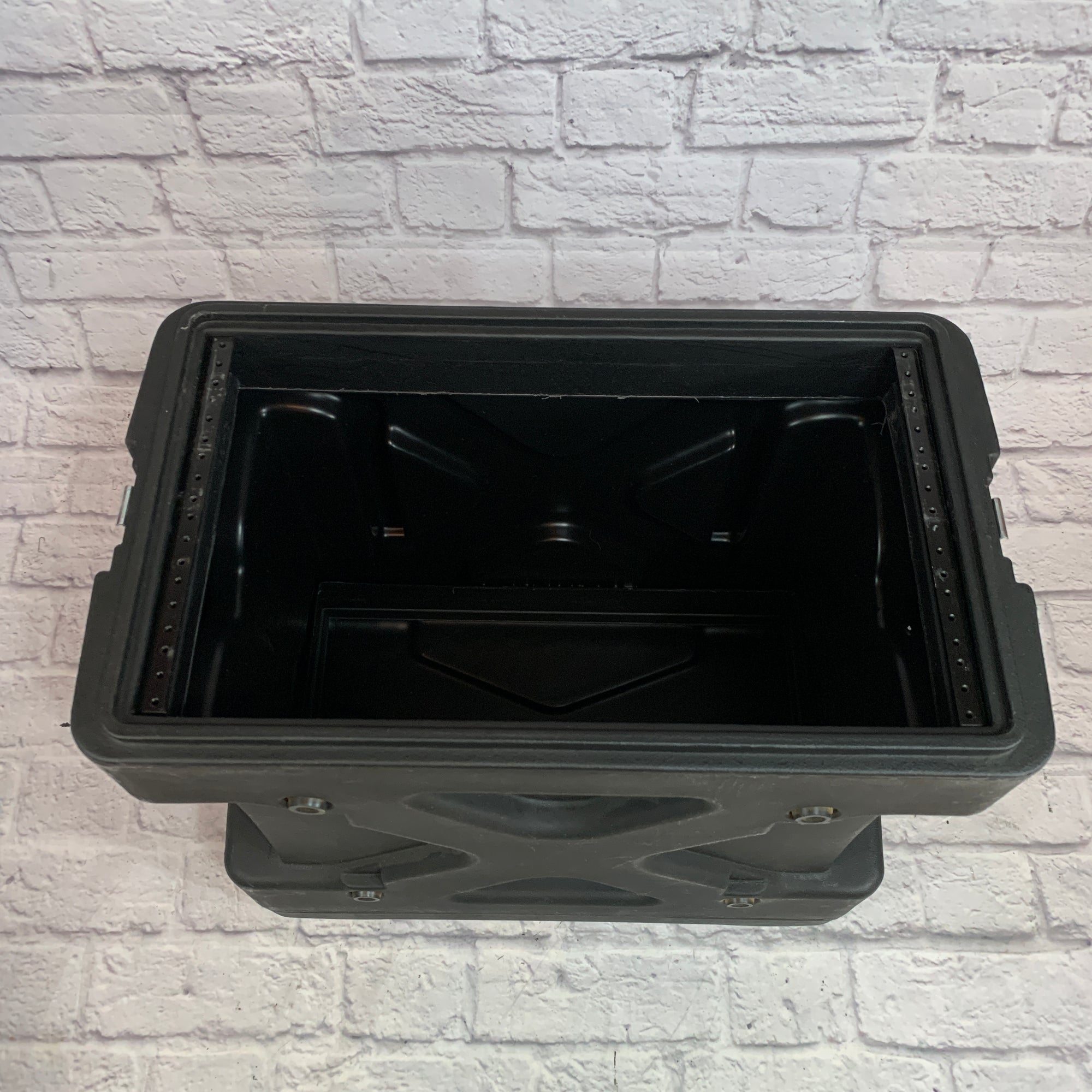 SKB Molded 6U Rack Case