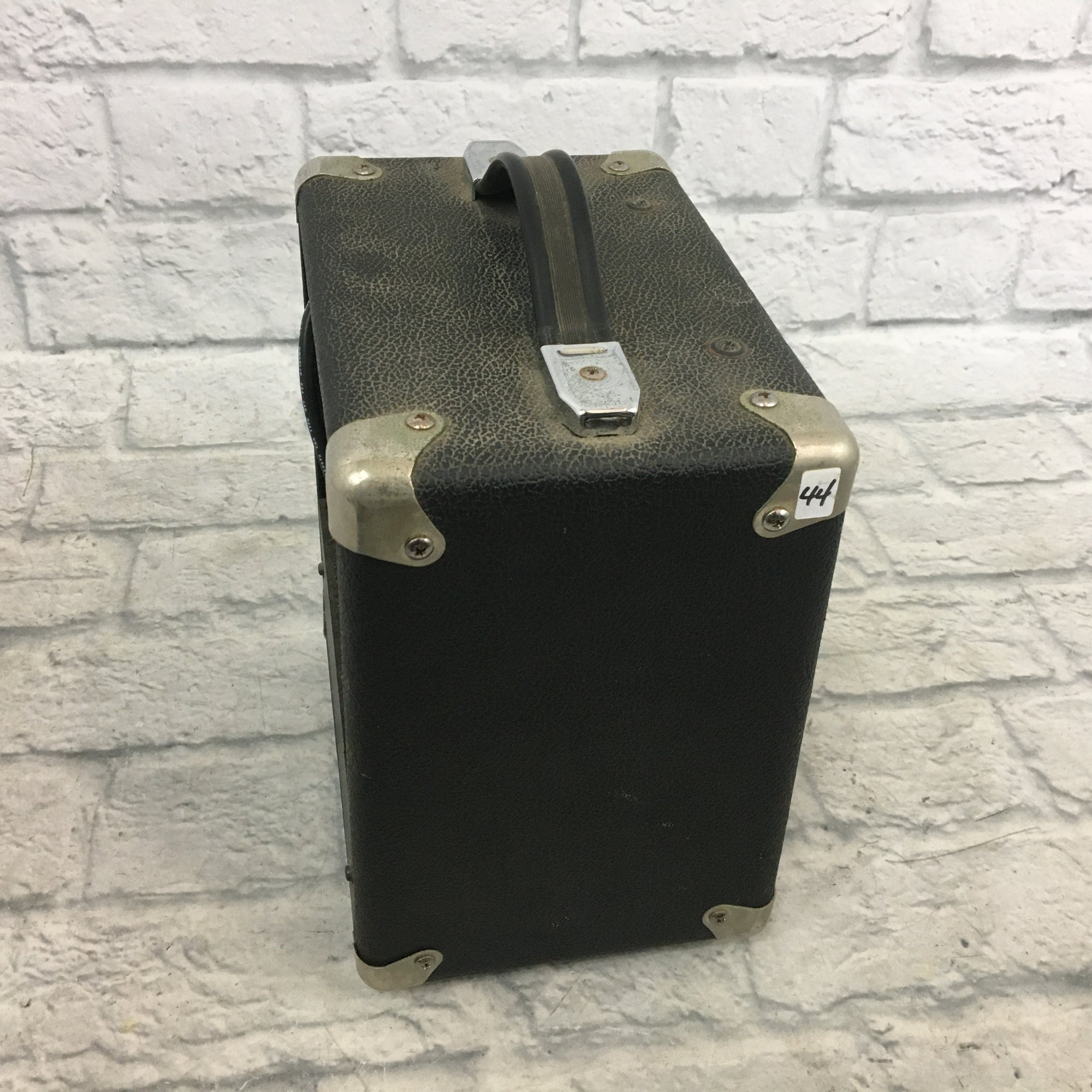 Rocktron Rampage R10 Practice Amp - New Old Stock!