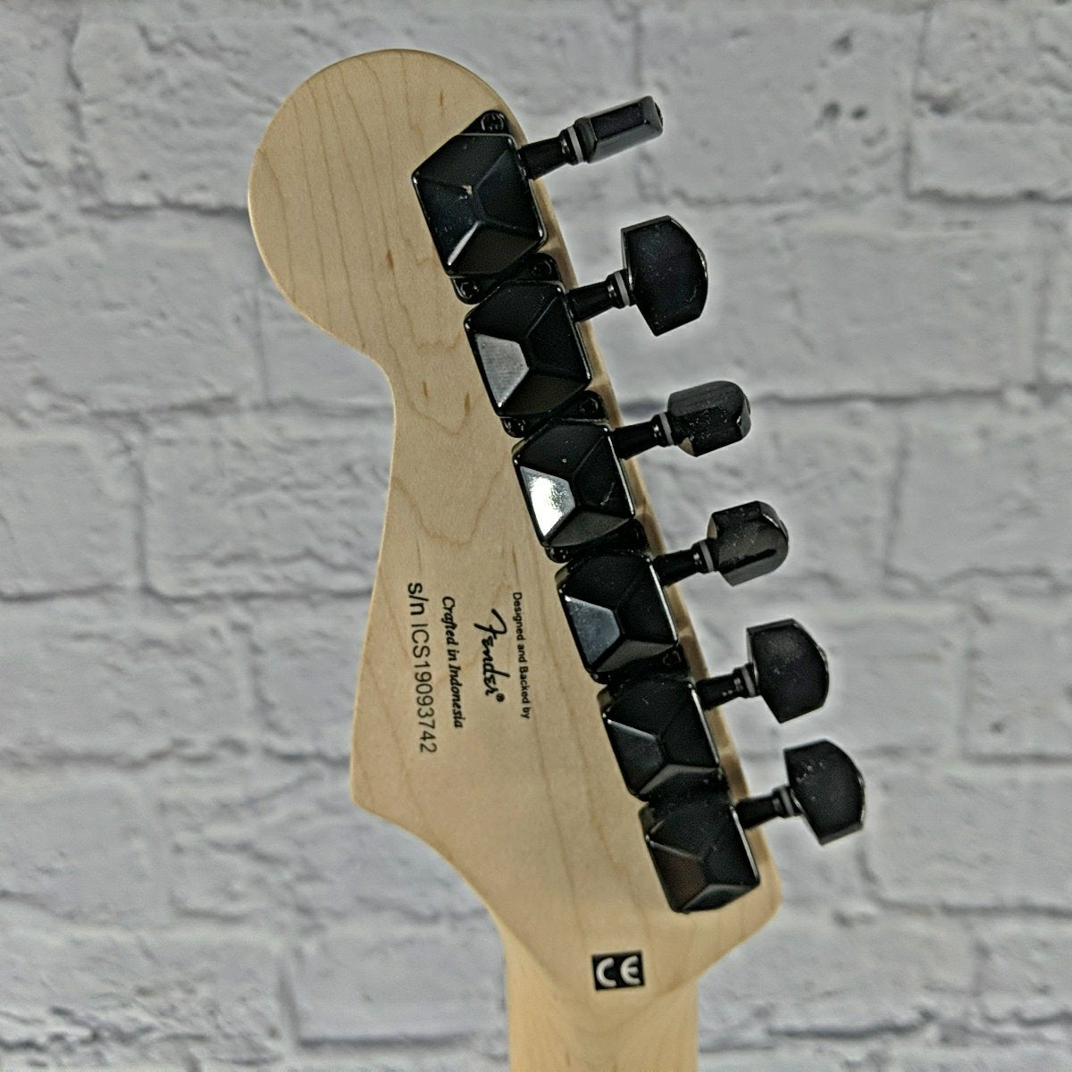 Squier Stratocaster HSS Electric Guitar