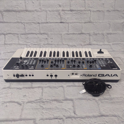Roland SH-01 Gaia 37-Key Digital Synthesizer