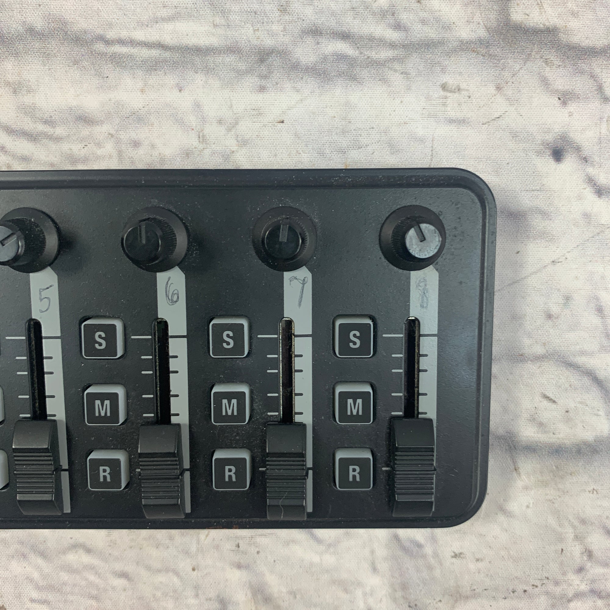 Korg Nano Kontrol 2