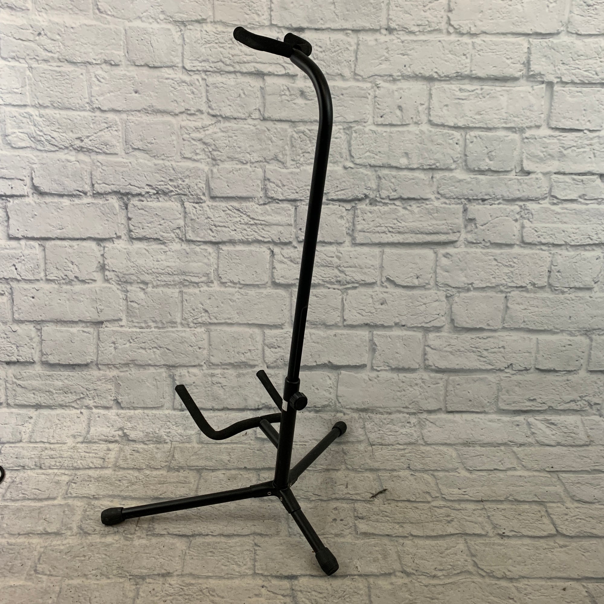 SLM Hardware Tubular Guitar Stand