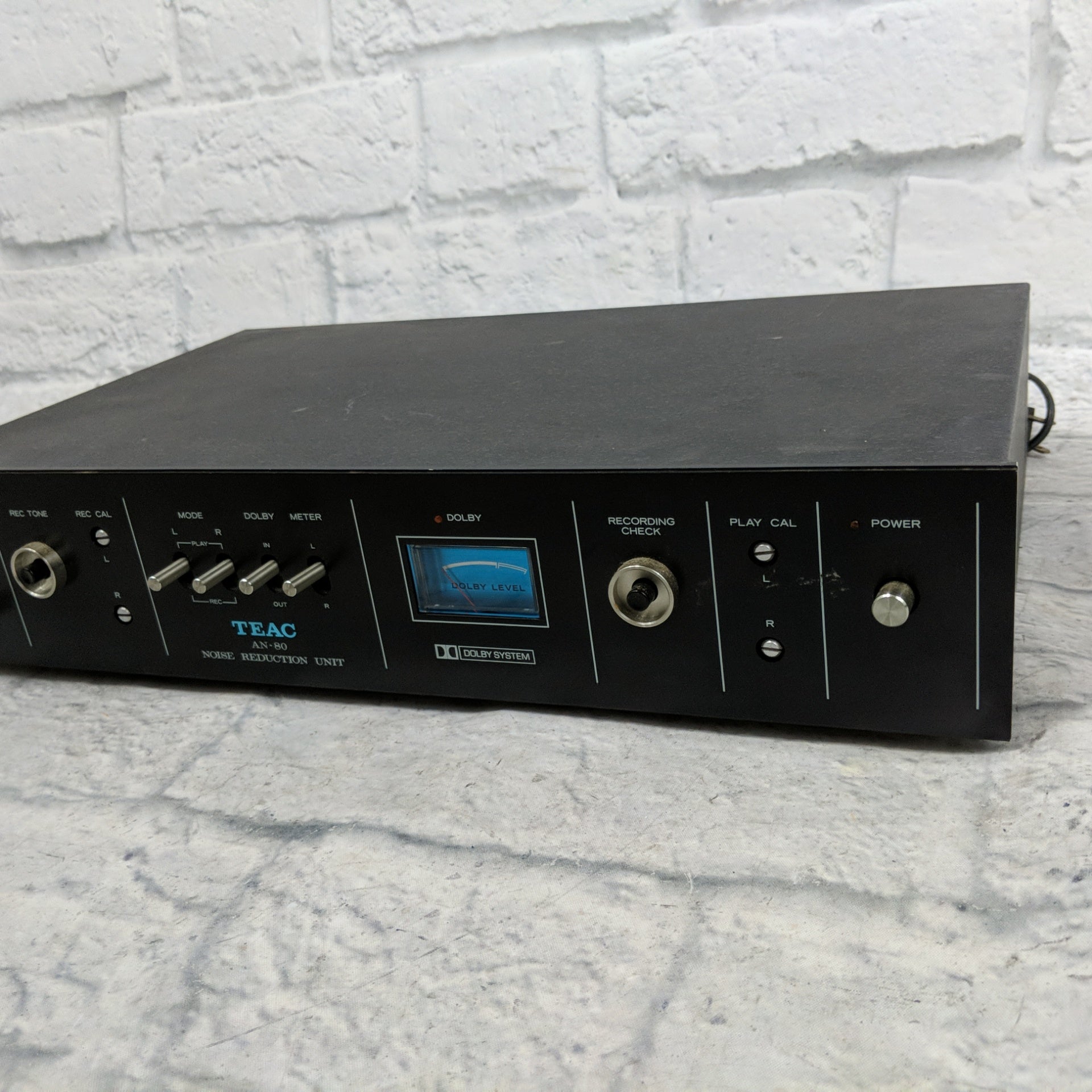 TEAC AN-80 Noise Reduction Unit