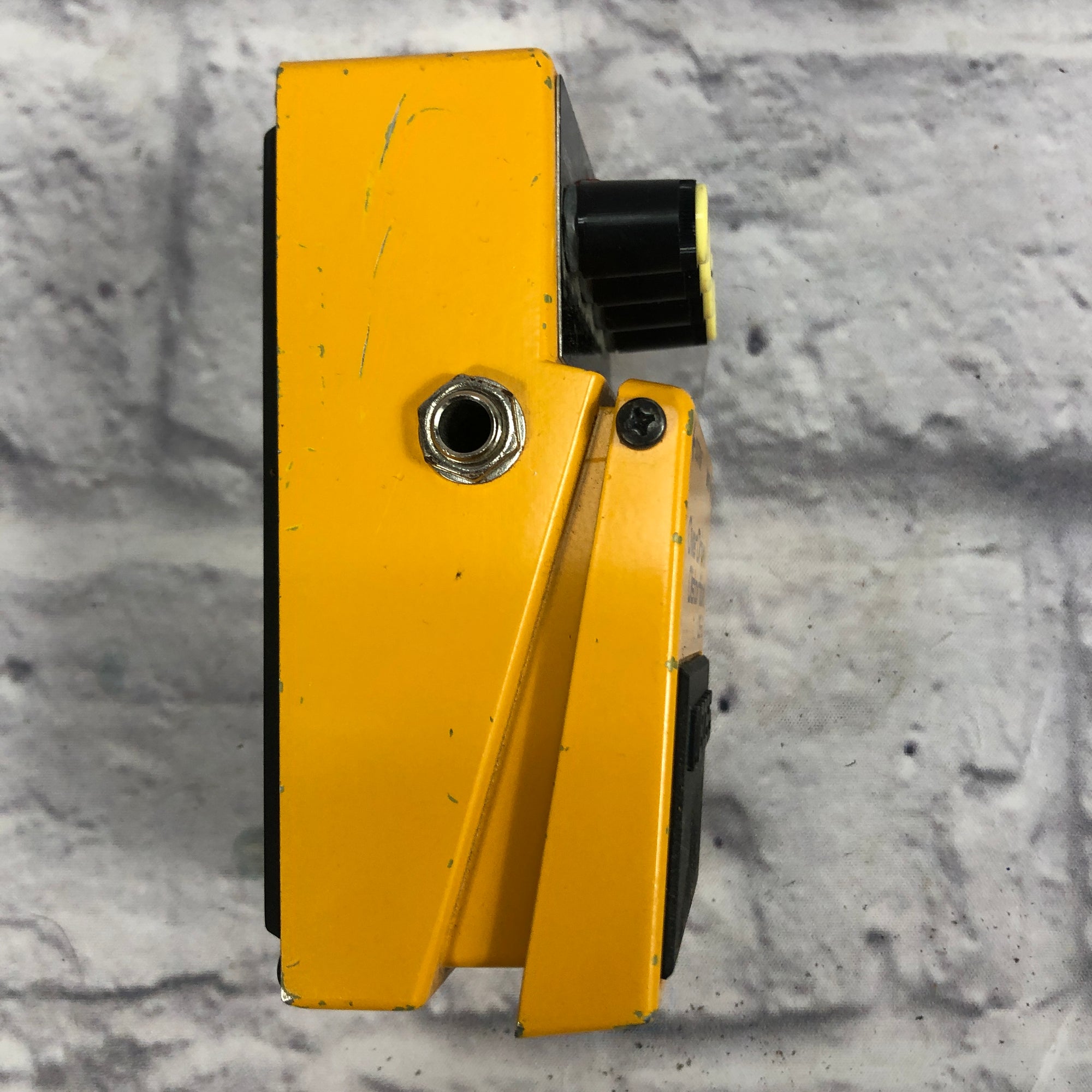 Boss OS-2 Overdrive / Distortion Pedal - Evolution Music