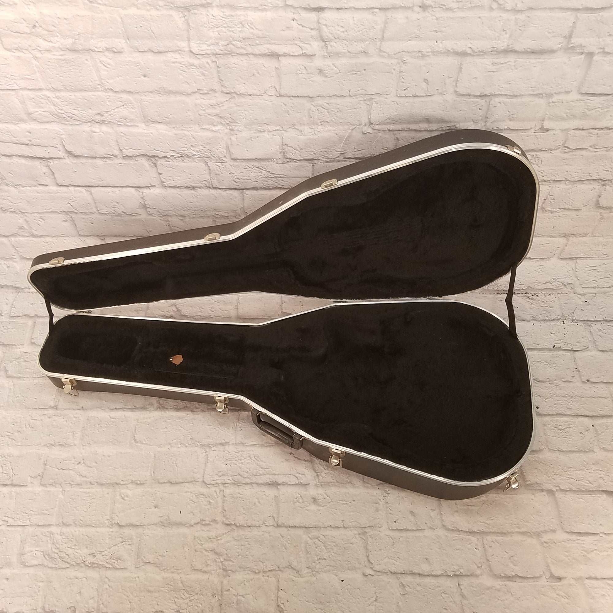 Ovation Hardshell Case