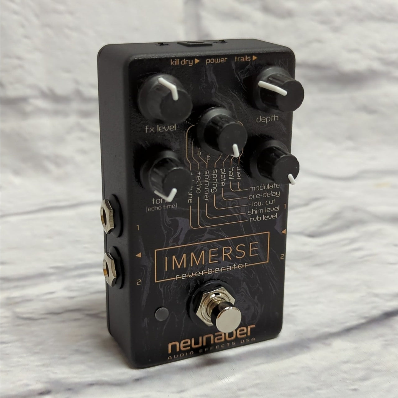 Neunaber Immerse Reverberator Reverb Pedal Evolution Music