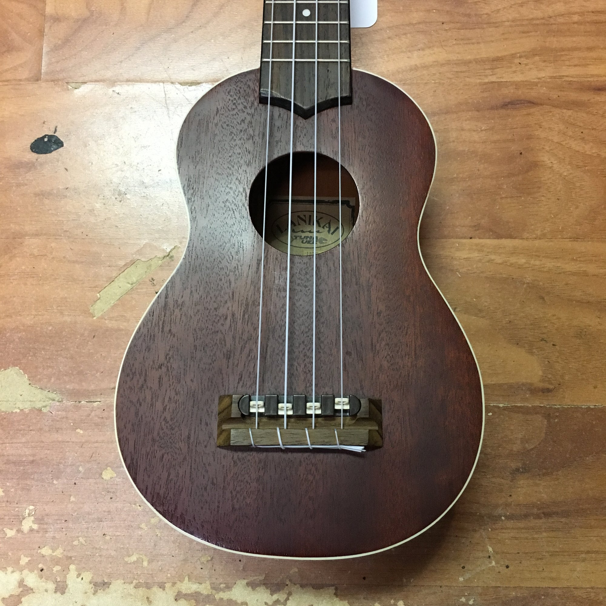 Lanikai LUTU-22SGC Ukulele