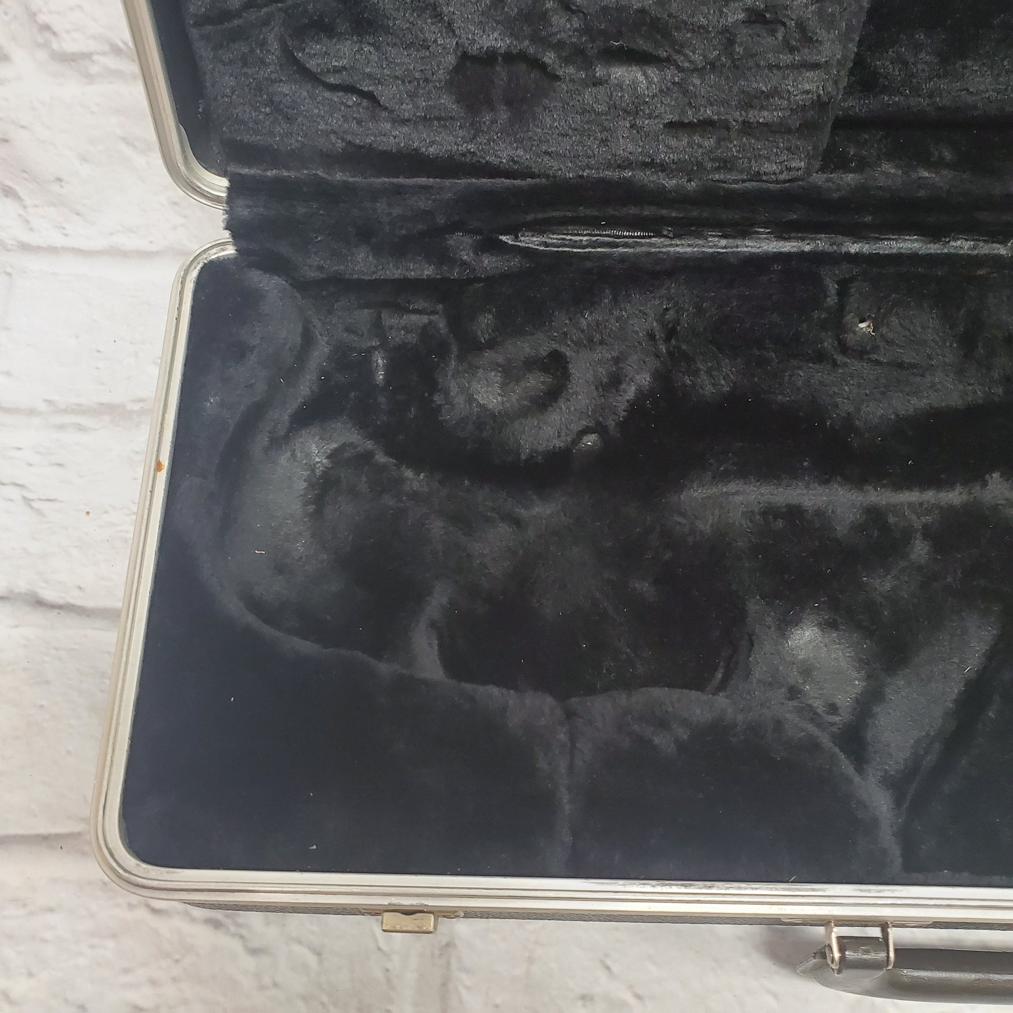 Bundy Alto Saxophone Case Saxophone case