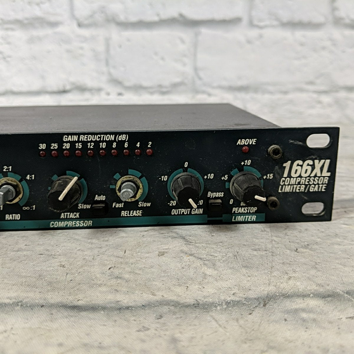 dbx 166XL Compressor / Limiter / Gate Rack