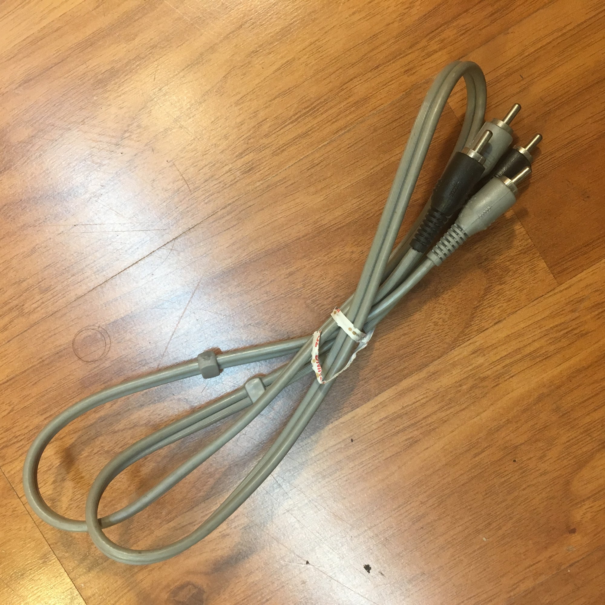Dual Male to Male RCA 3 Foot Cable Gray