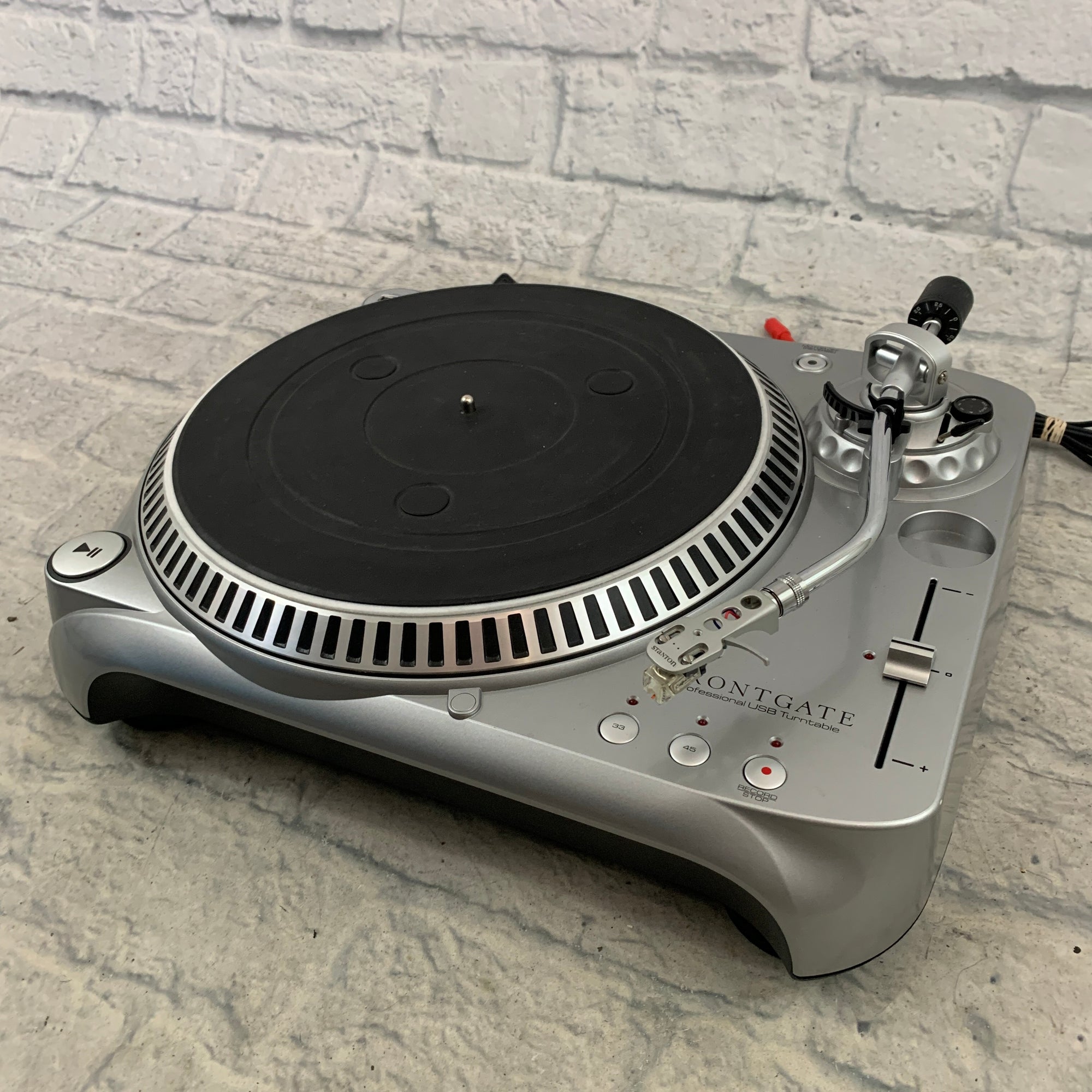 Frontgate Vinyl to Digital DJ Turntable